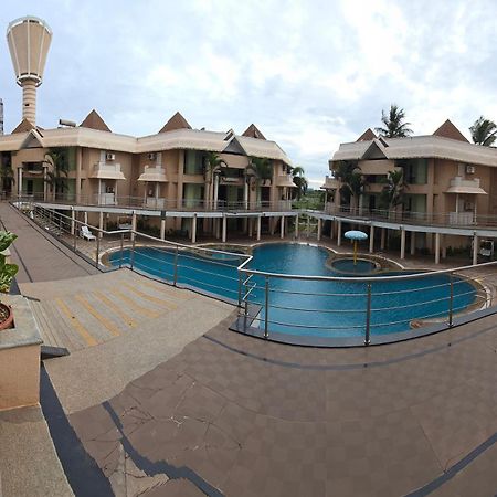 Royal Orchid Central Kireeti Hampi, Hospet Exterior photo